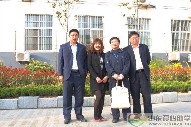 2011.4.9平邑回访小组2.jpg